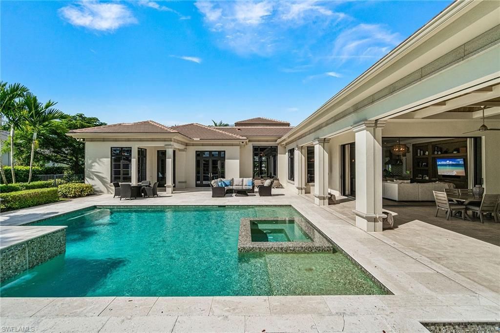 6188 Freemont Dr, Naples, FL 34119 Photo