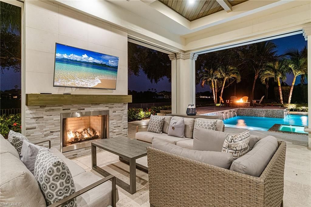 6188 Freemont Dr, Naples, FL 34119 Photo