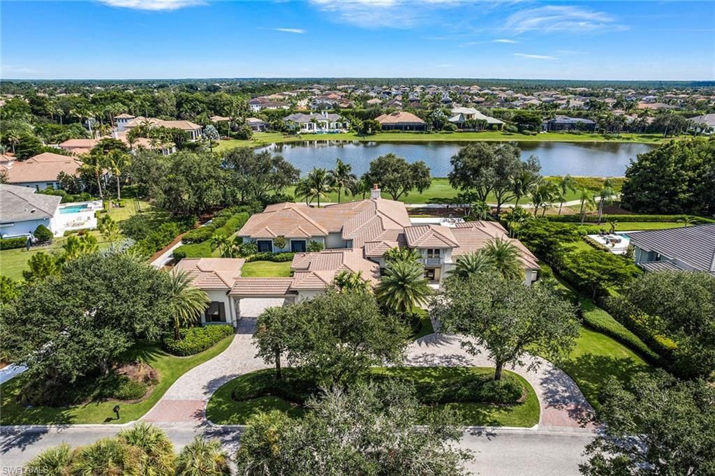 6188 Freemont Dr, Naples, FL 34119 Photo