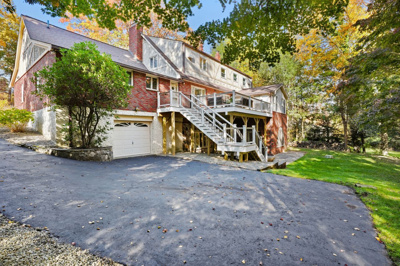244 Strobel, Trumbull, CT 06611 Main Photo