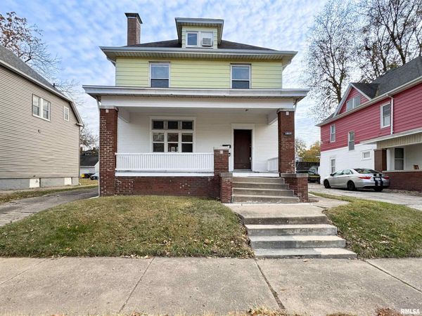 1620 W FREDONIA Avenue, Peoria, IL 61606
