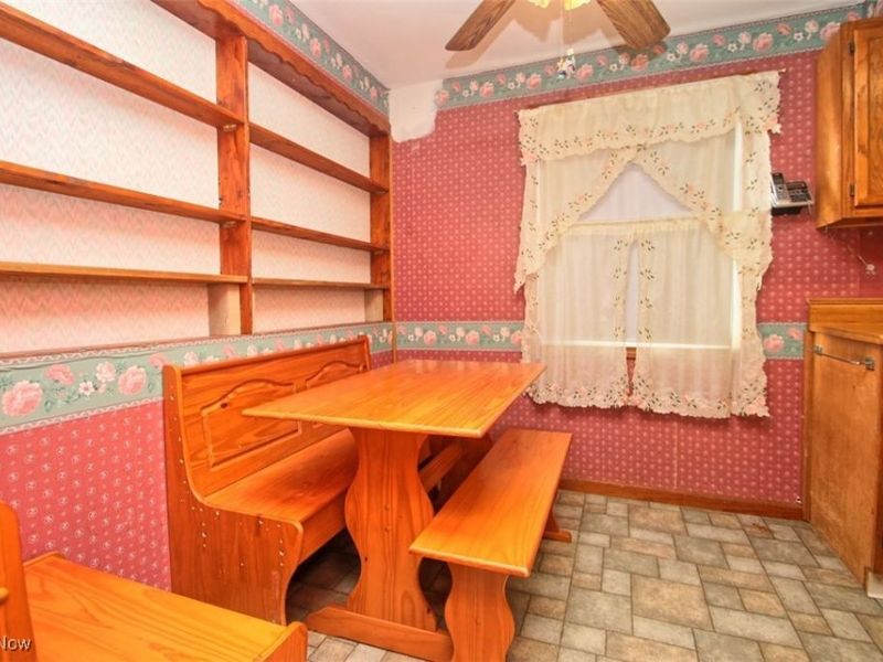 297 Abbe Road N, Elyria, OH 44035 Photo 10