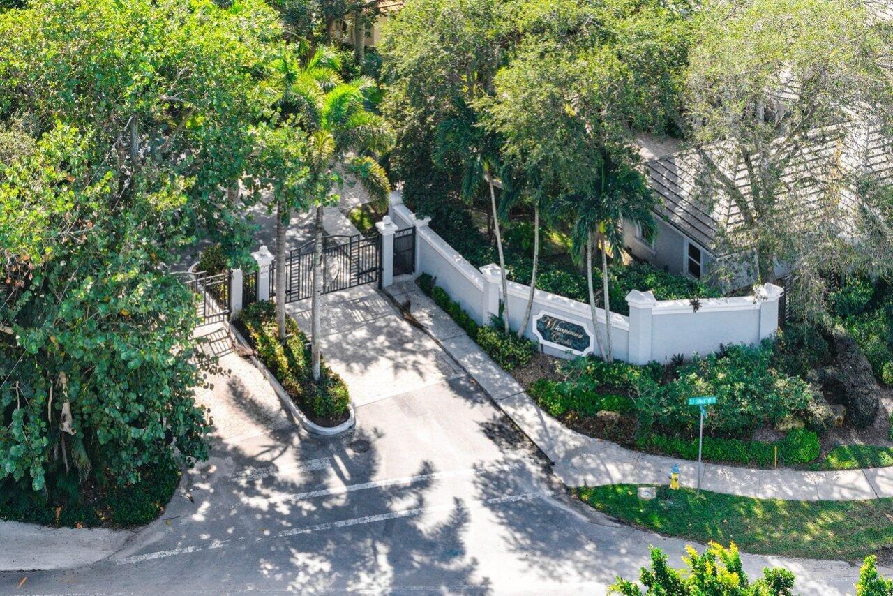 2560 Whispering Oaks Lane, Delray Beach, FL 33445 Photo