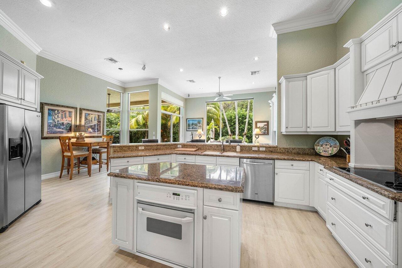 2560 Whispering Oaks Lane, Delray Beach, FL 33445 Photo