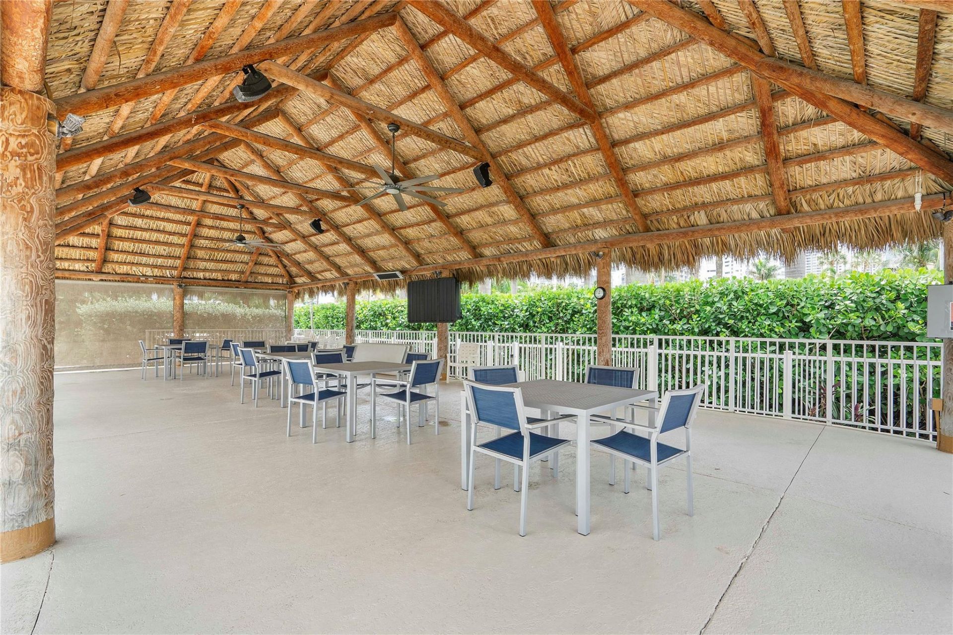 1100 S Ocean Boulevard, Unit D16, Pompano Beach, FL 33062 Photo