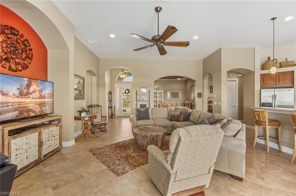5675 Whispering Willow Way, Fort Myers, FL 33908 Photo