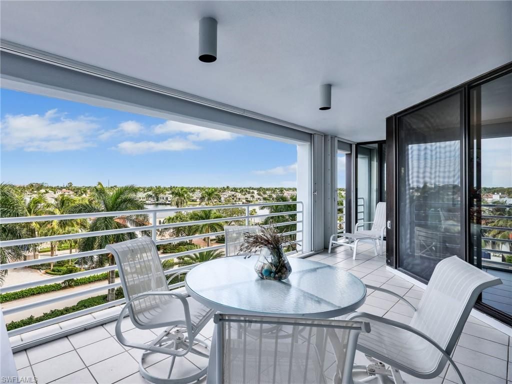 4751 Gulf Shore Blvd N, Unit 602, Naples, FL 34103 Photo