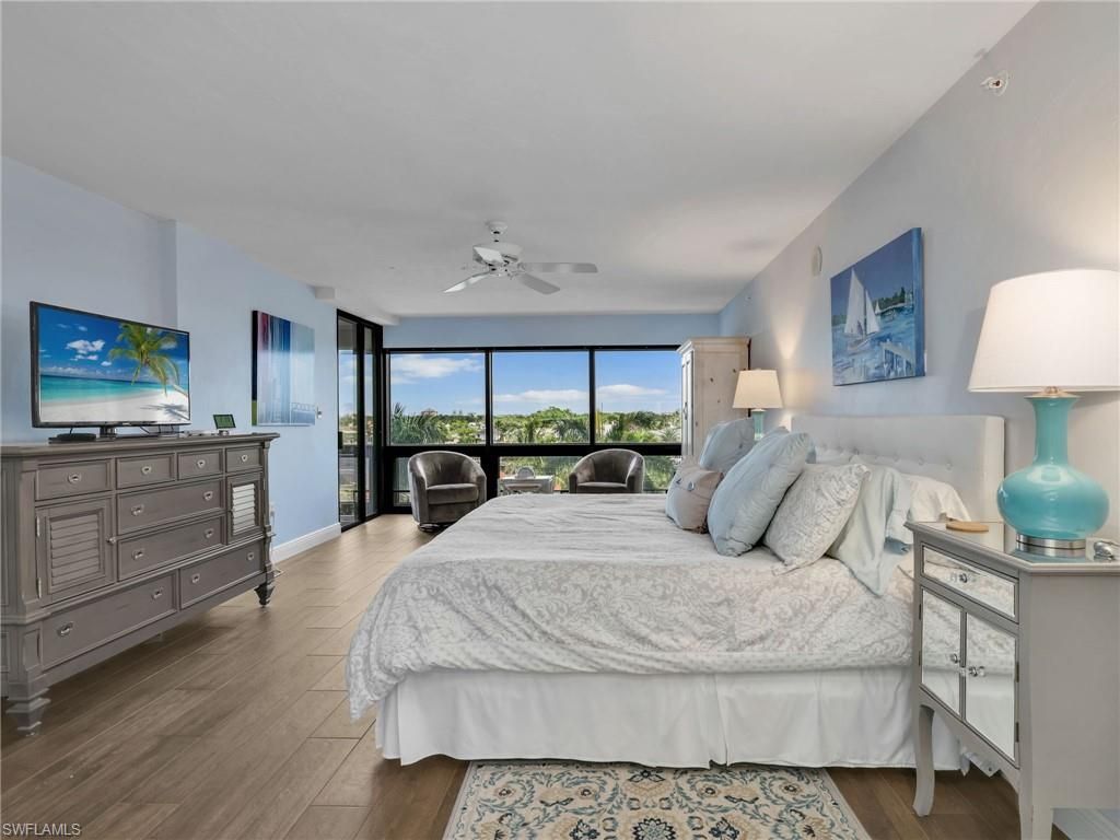 4751 Gulf Shore Blvd N, Unit 602, Naples, FL 34103 Photo