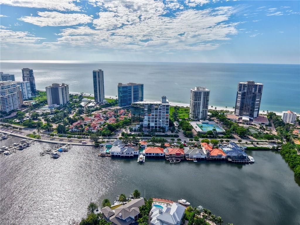 4751 Gulf Shore Blvd N, Unit 602, Naples, FL 34103 Photo