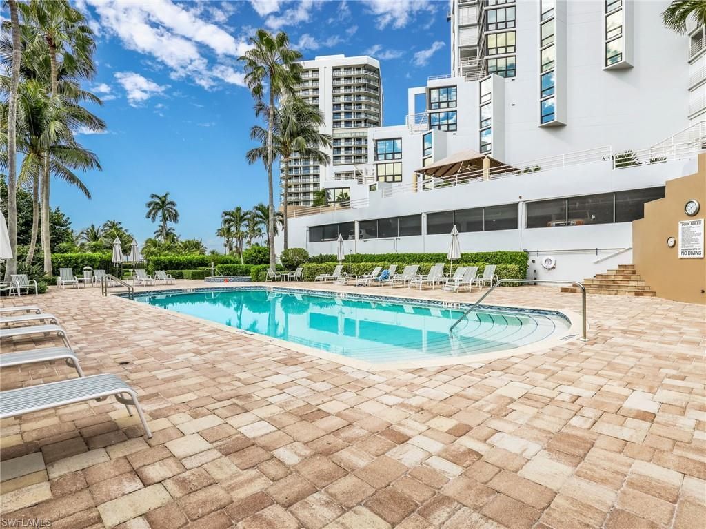 4751 Gulf Shore Blvd N, Unit 602, Naples, FL 34103 Photo