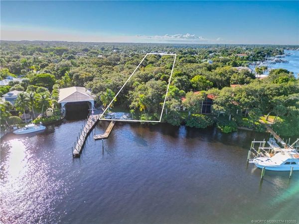 4605 SE Williams Way, Stuart, FL 34997