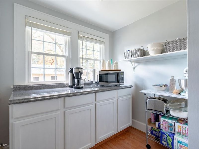 1030 Sunset Drive, Alliance, OH 44601 Photo 13