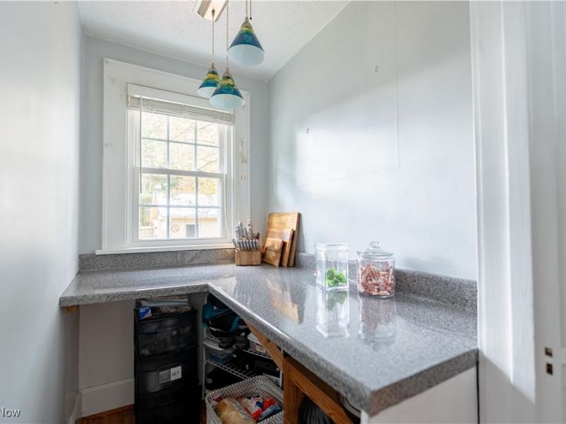 1030 Sunset Drive, Alliance, OH 44601 Photo 14