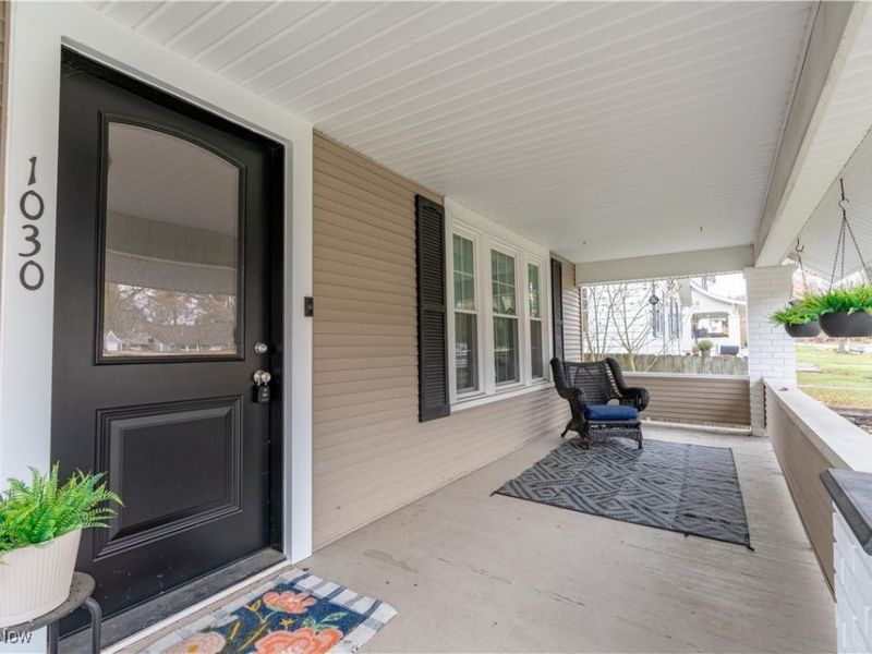 1030 Sunset Drive, Alliance, OH 44601 Photo 2