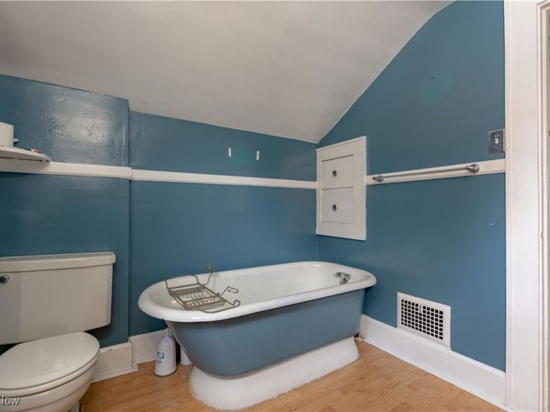 1030 Sunset Drive, Alliance, OH 44601 Photo 25