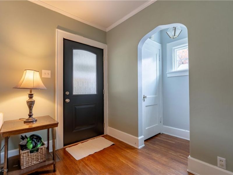 1030 Sunset Drive, Alliance, OH 44601 Photo 3