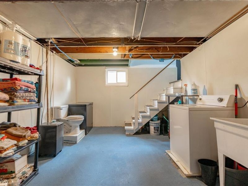 1030 Sunset Drive, Alliance, OH 44601 Photo 30