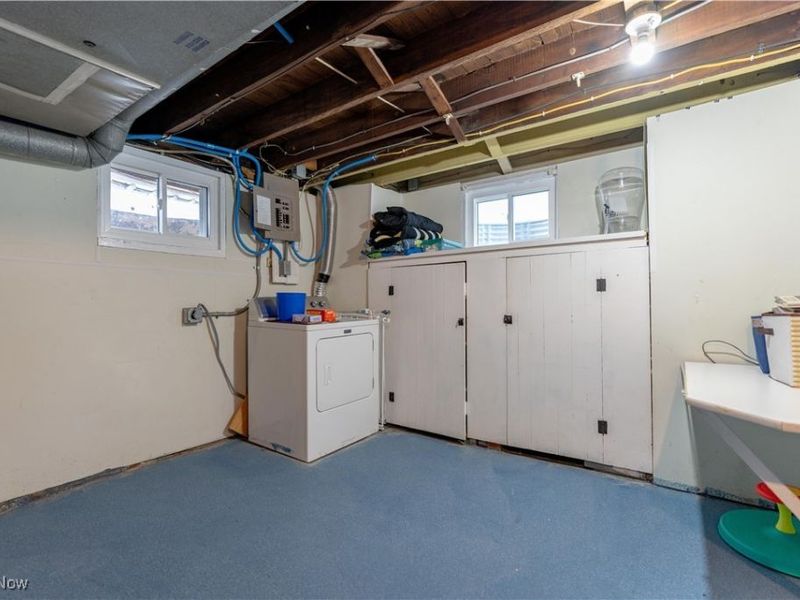 1030 Sunset Drive, Alliance, OH 44601 Photo 32