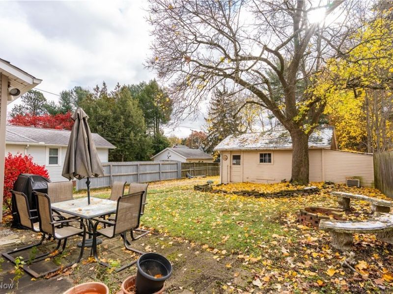 1030 Sunset Drive, Alliance, OH 44601 Photo 34