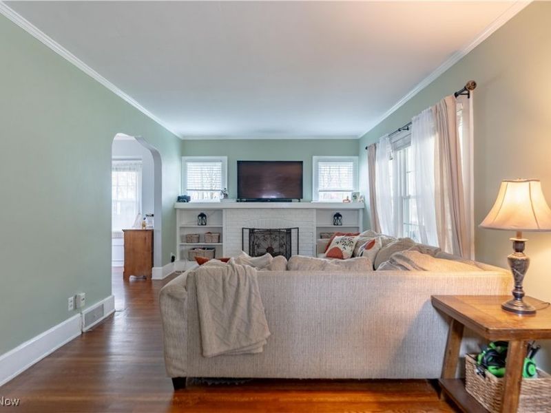 1030 Sunset Drive, Alliance, OH 44601 Photo 8