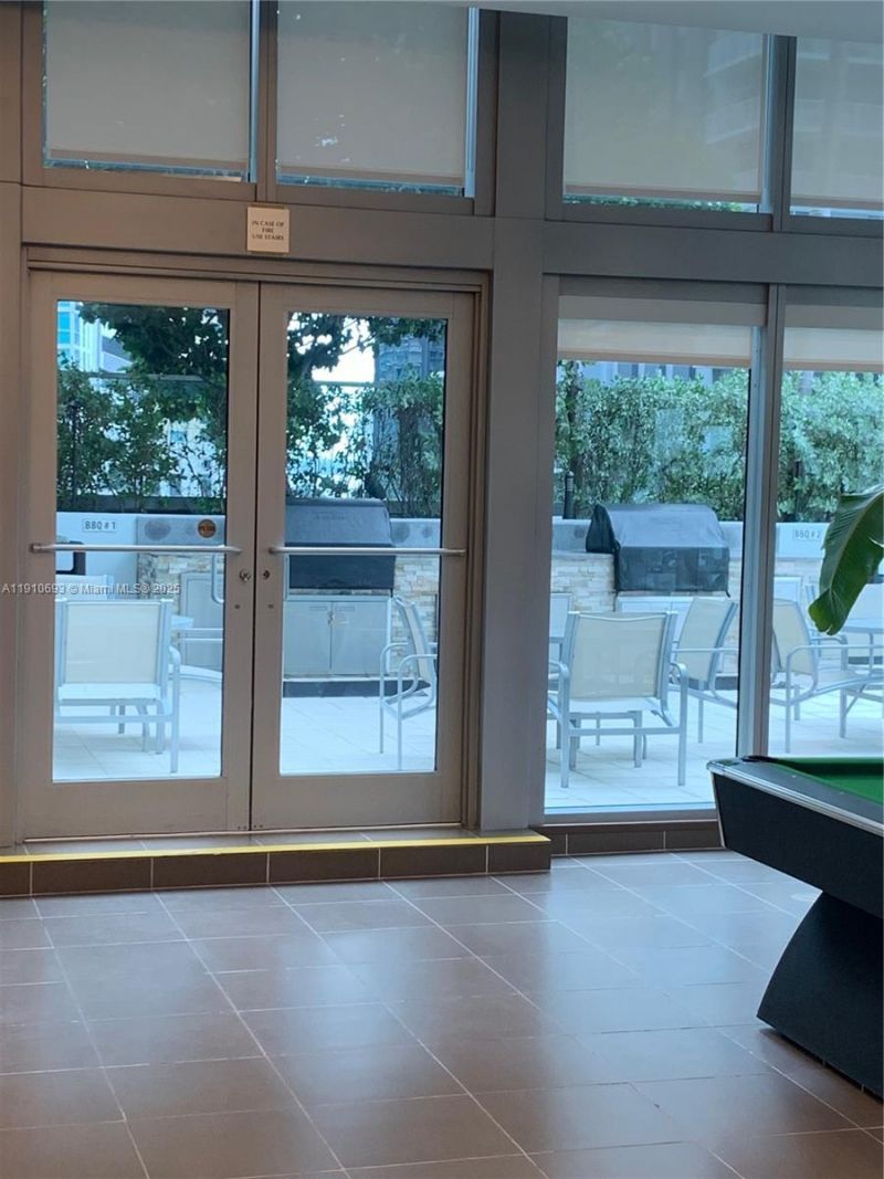 79 SW 12th St, Unit 1002-S, Miami, FL 33130 Photo