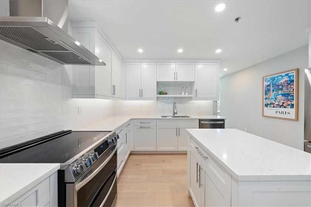 569 Park Shore Dr, Unit G5, Naples, FL 34103 Photo