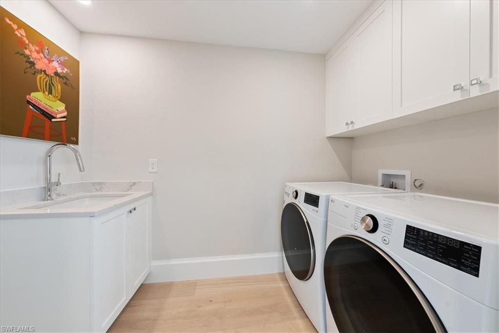 569 Park Shore Dr, Unit G5, Naples, FL 34103 Photo