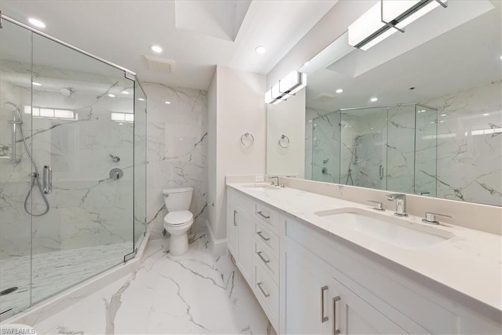 569 Park Shore Dr, Unit G5, Naples, FL 34103 Photo