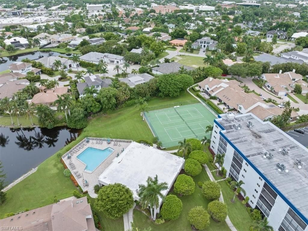 569 Park Shore Dr, Unit G5, Naples, FL 34103 Photo