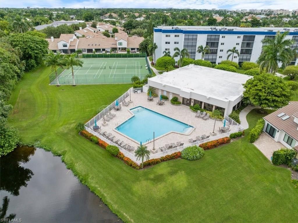 569 Park Shore Dr, Unit G5, Naples, FL 34103 Photo