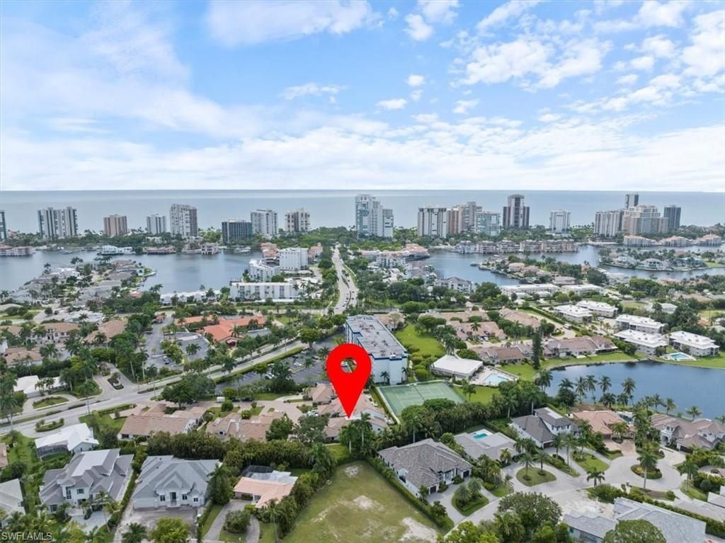 569 Park Shore Dr, Unit G5, Naples, FL 34103 Photo