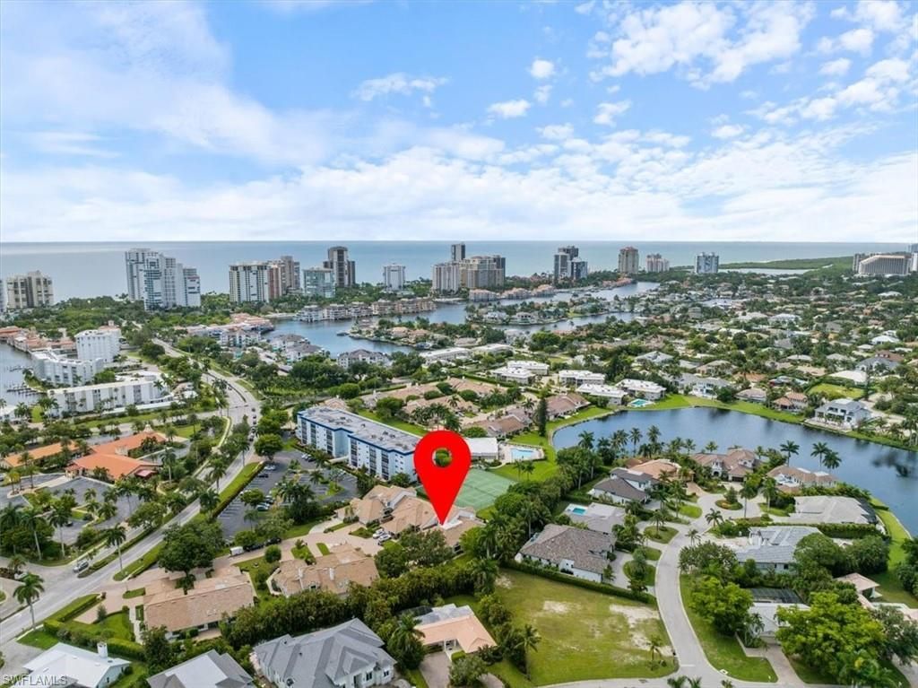 569 Park Shore Dr, Unit G5, Naples, FL 34103 Photo
