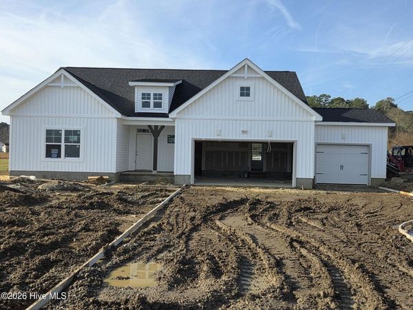 2812 Tucker Hill Drive, Grimesland, NC 27837