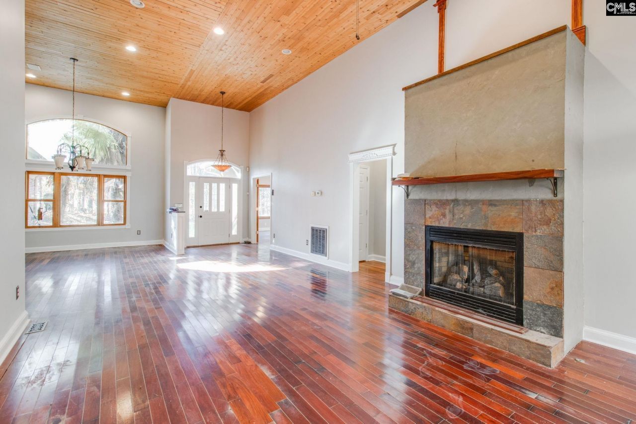 1516 Mullis Road Photo 6