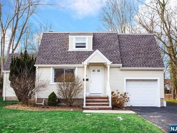 36 Morningside Avenue, CRESSKILL, NJ 07626