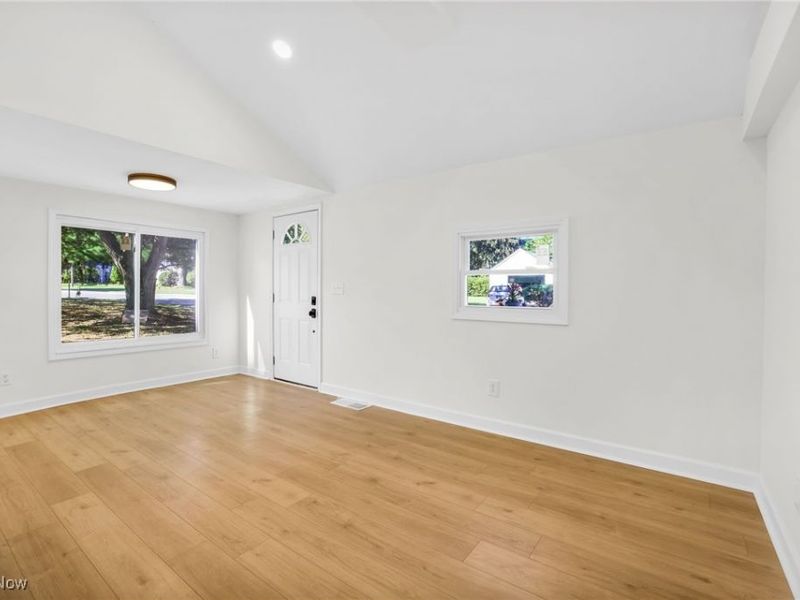 1125 Prospect Street, Barberton, OH 44203 Photo 6