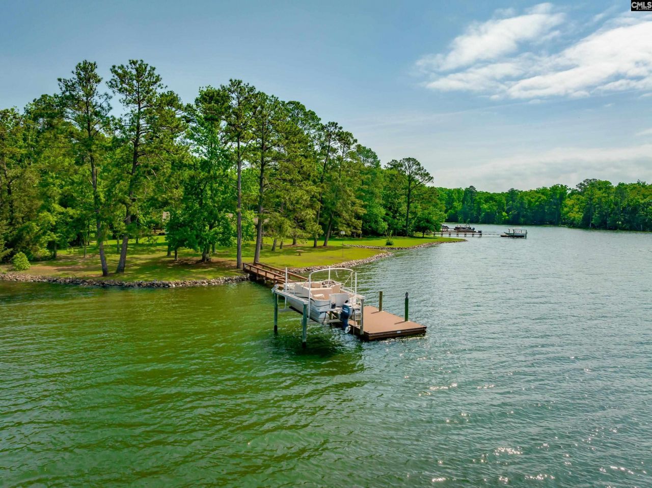 748 Crystal Lake Circle  Photo 28