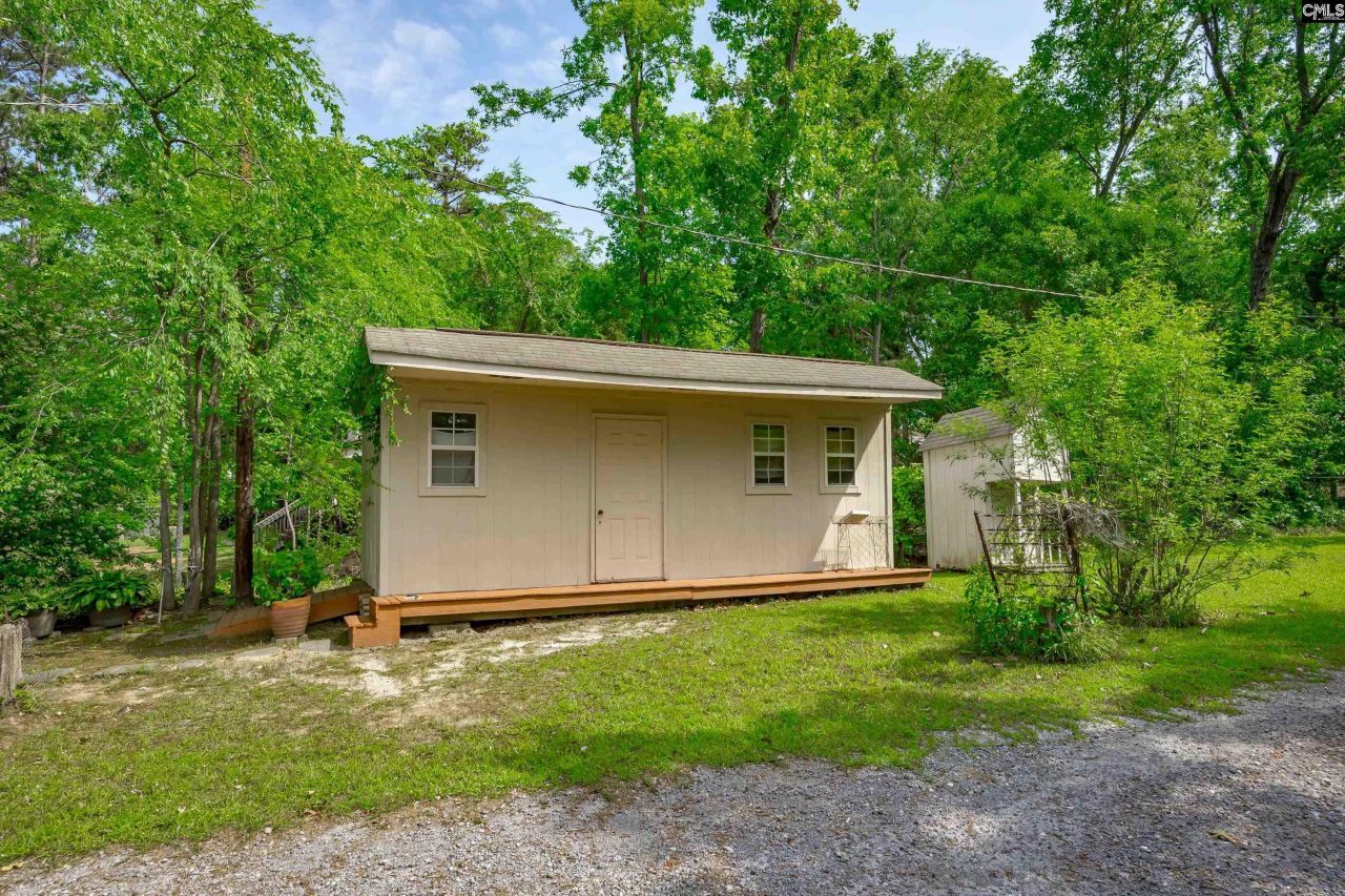 748 Crystal Lake Circle  Photo 35