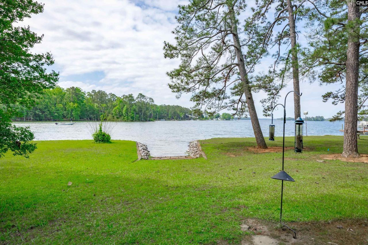 748 Crystal Lake Circle  Photo 36