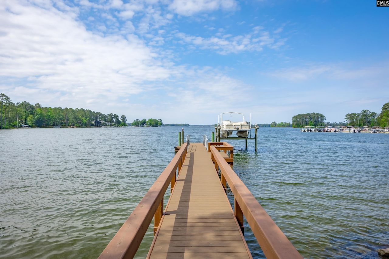 748 Crystal Lake Circle  Photo 39