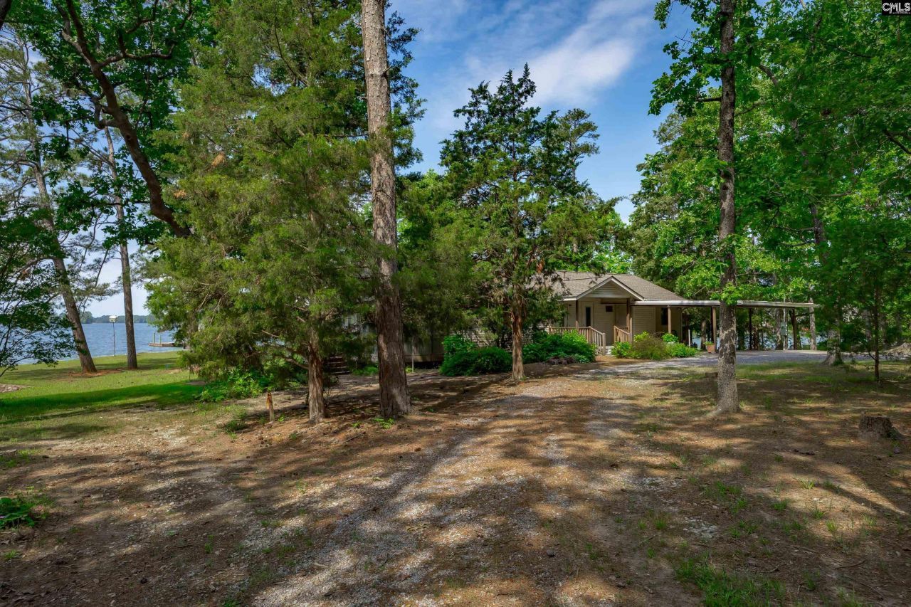 748 Crystal Lake Circle  Photo 42