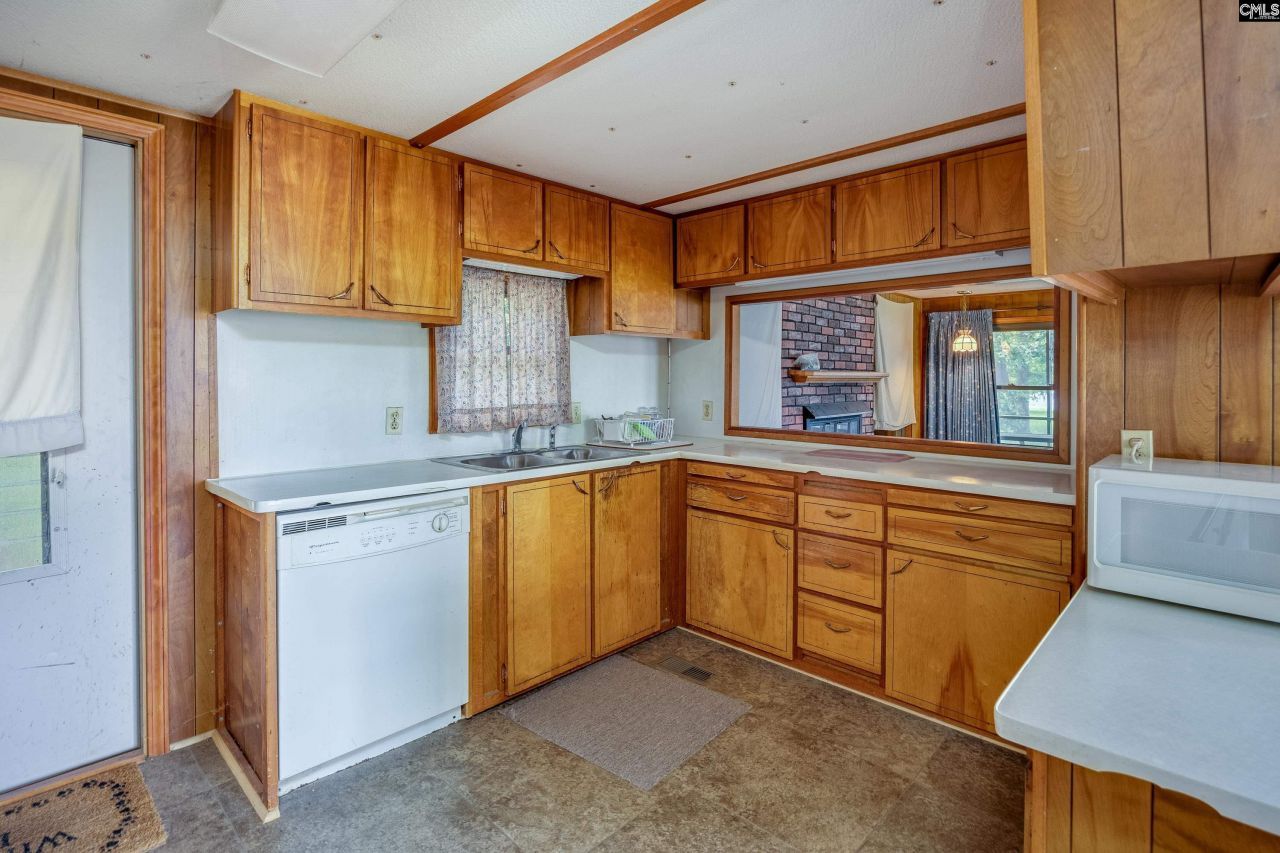 748 Crystal Lake Circle  Photo 52