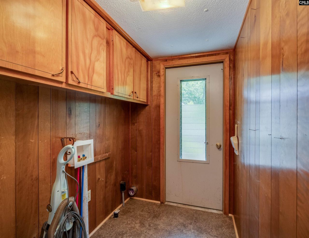 748 Crystal Lake Circle  Photo 62