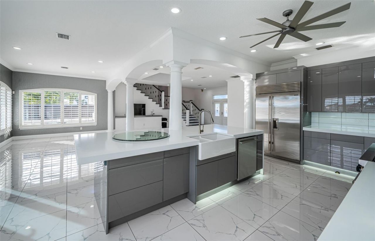 7942 3rd Avenue S, Saint Petersburg, FL 33707 Photo