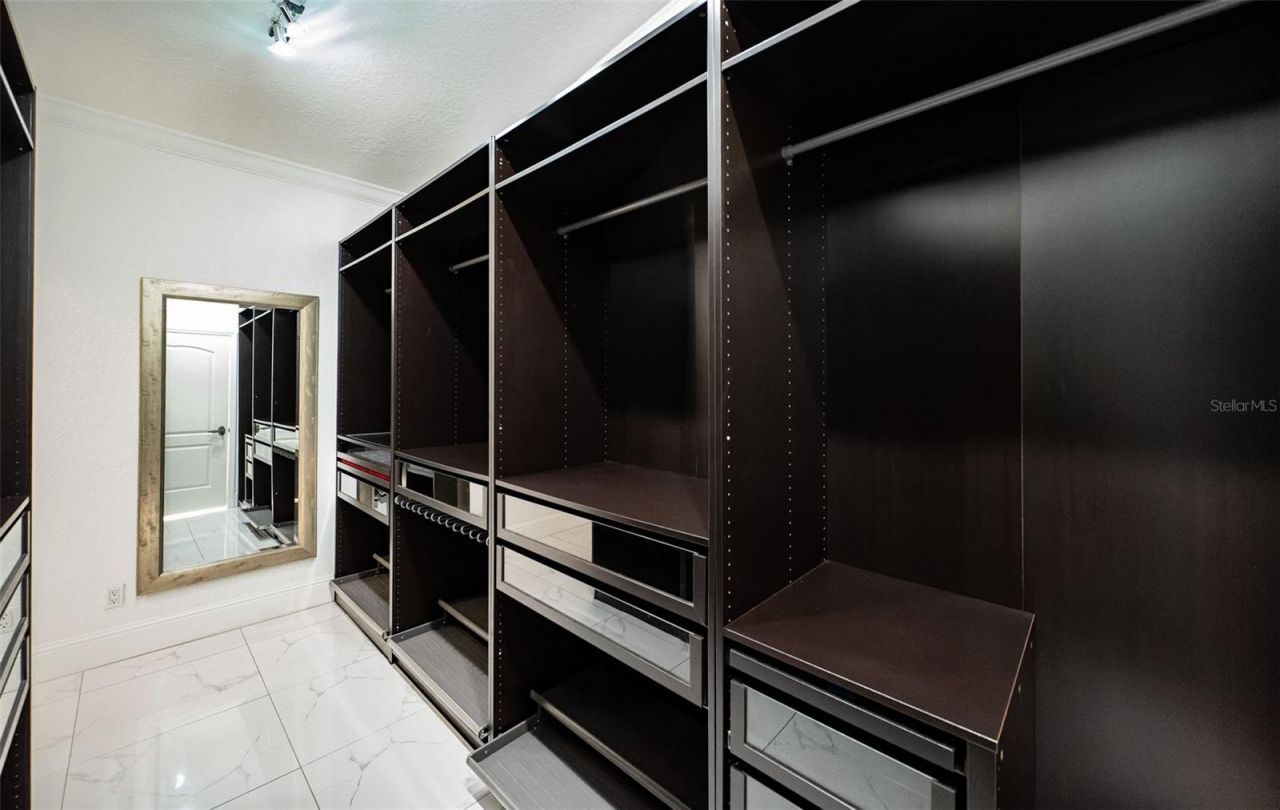 7942 3rd Avenue S, Saint Petersburg, FL 33707 Photo