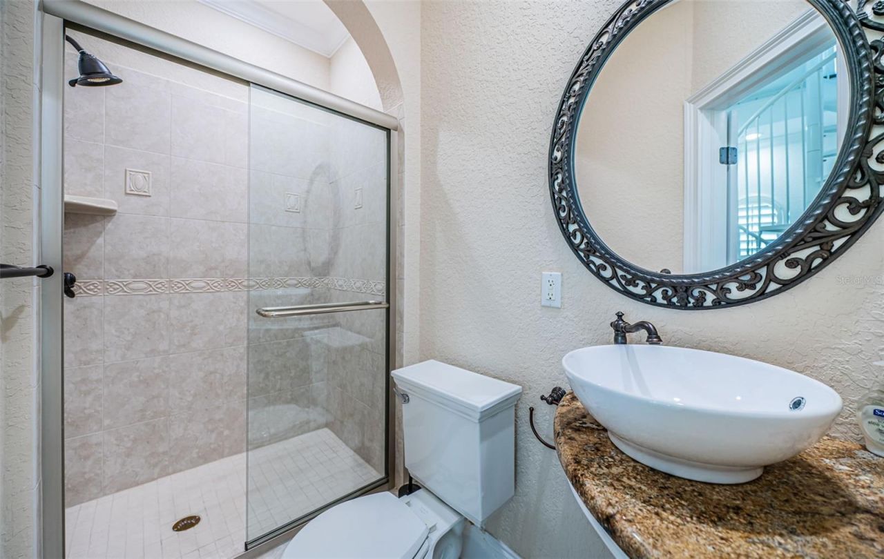 7942 3rd Avenue S, Saint Petersburg, FL 33707 Photo