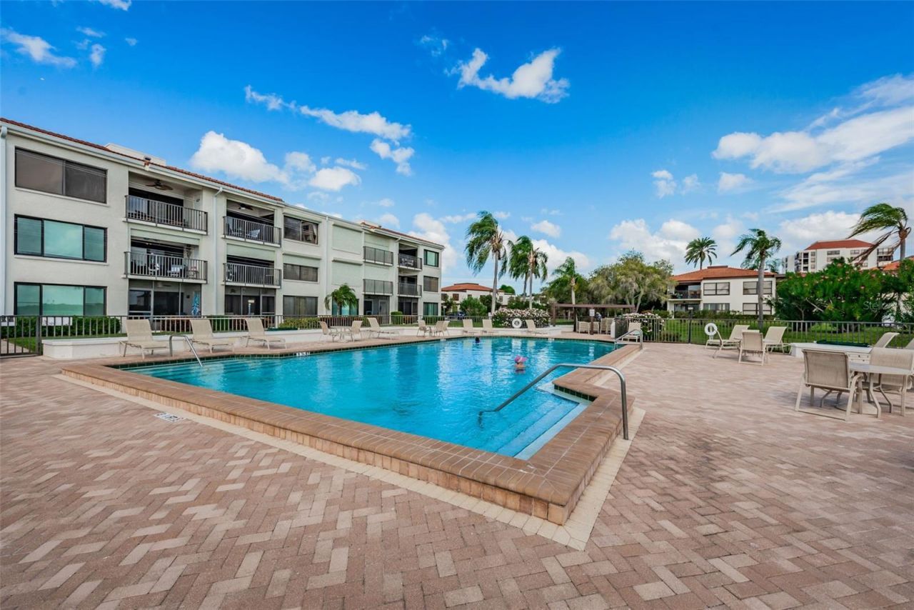 6287 Bahia Del Mar Circle, Unit 101, Saint Petersburg, FL 33715 Photo