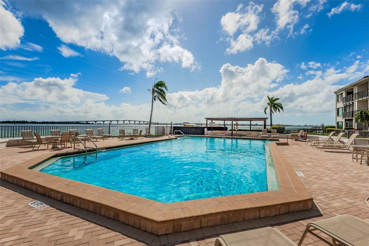 6287 Bahia Del Mar Circle, Unit 101, Saint Petersburg, FL 33715 Photo