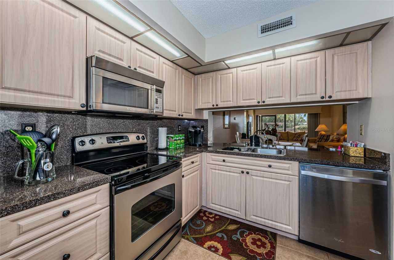 6287 Bahia Del Mar Circle, Unit 101, Saint Petersburg, FL 33715 Photo