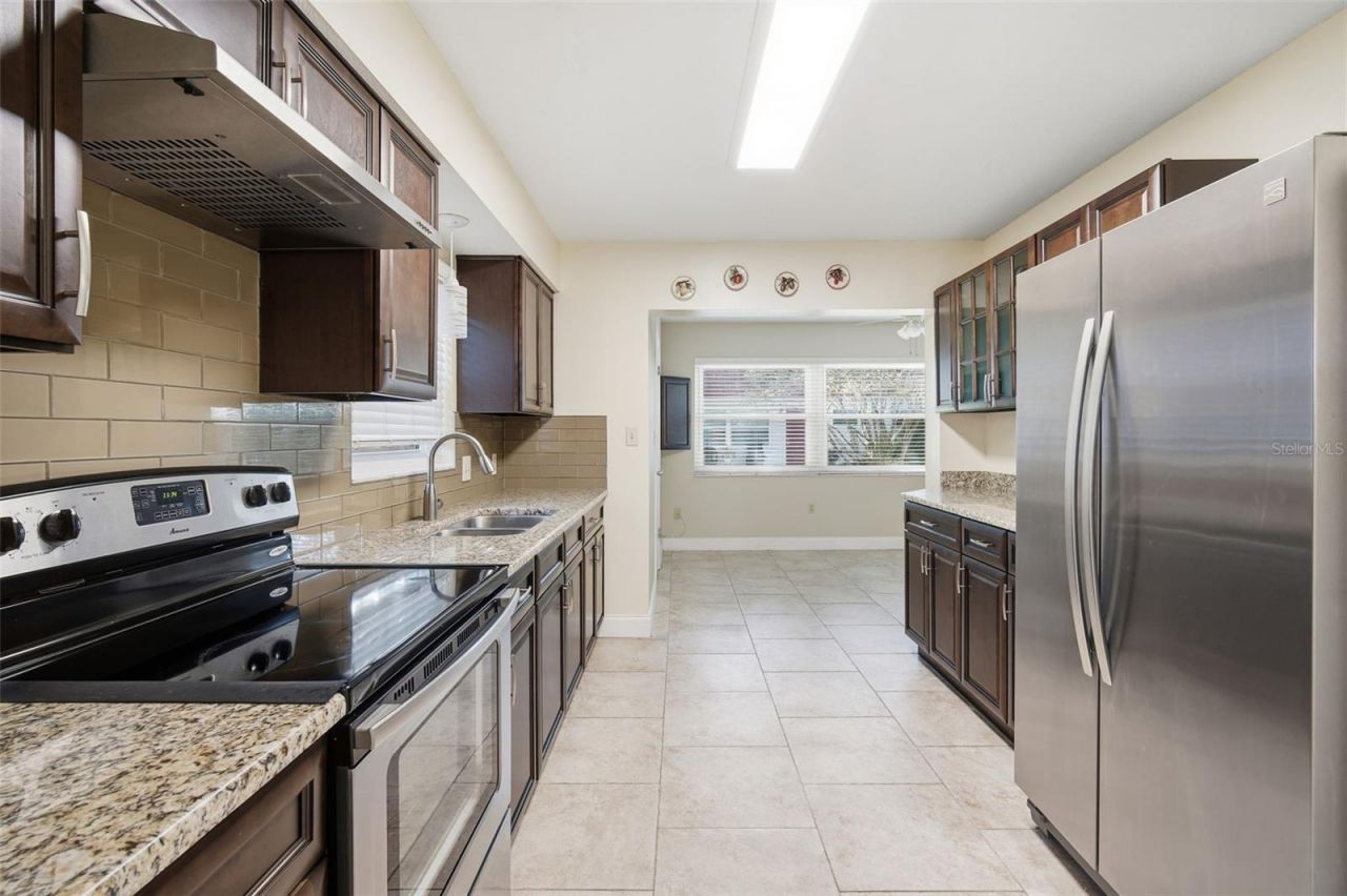 5865 37th Avenue N, Unit 19, Saint Petersburg, FL 33710 Photo